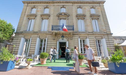 Hôtel Château des Jacobins - photo 1